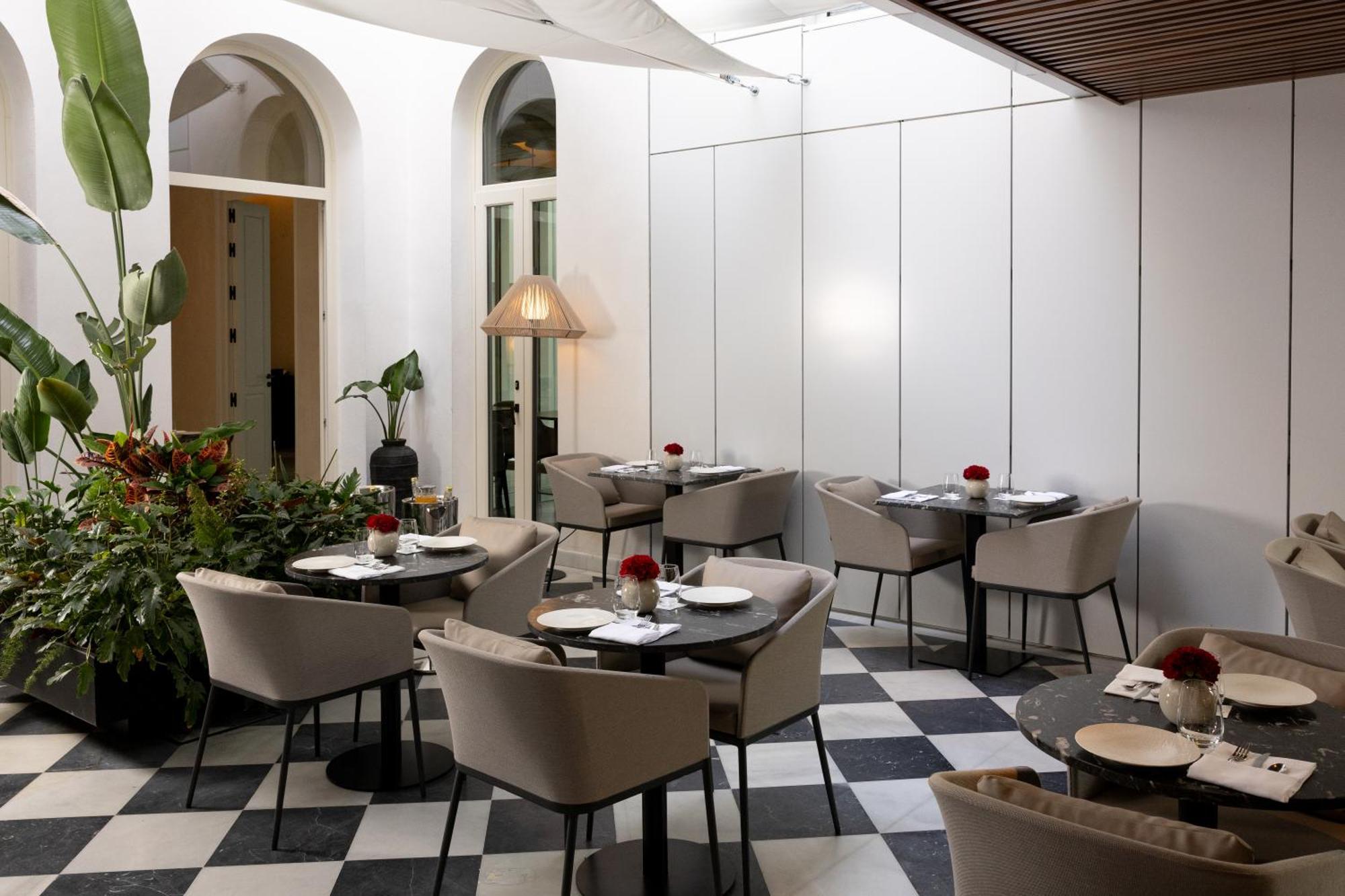 Mercer Plaza Sevilla 5 Gl 외부 사진